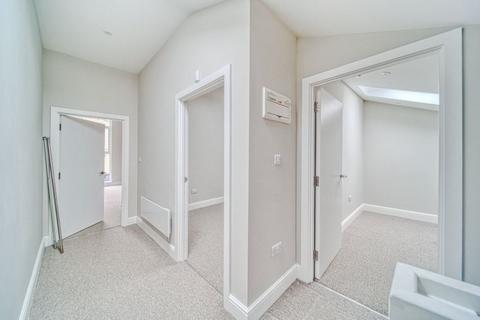 2 bedroom maisonette for sale - Bank Street, Melksham SN12