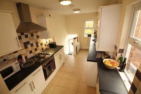 5 bedroom maisonette to rent, Audley Road, Newcastle Upon Tyne NE3