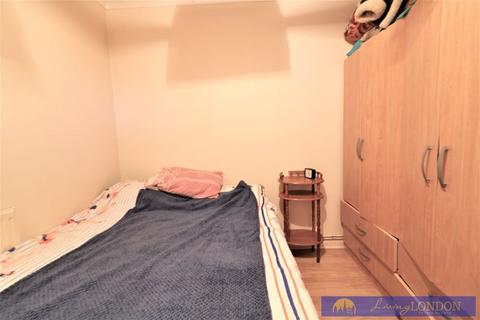 undefined, Studio flat for sale