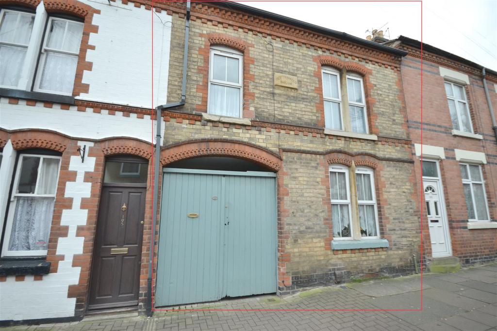 Lorne Road, Leicester 3 bed terraced house £250,000