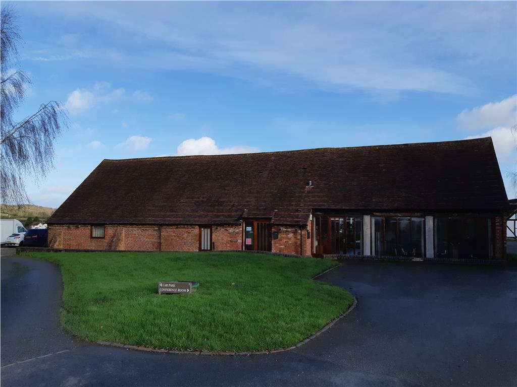 Suite 3, Unit A Holyoak Farm, Upton Snodsbury, Worcester, Worcestershire, WR7 4NH Office £646