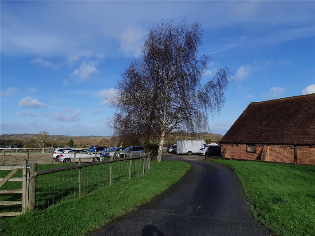 Suite 3, Unit A Holyoak Farm, Upton Snodsbury, Worcester, Worcestershire, WR7 4NH Office £646