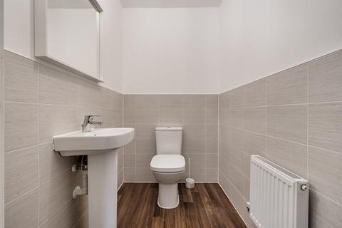 4 bedroom detached house to rent, Presentation Way, Reading, RG30