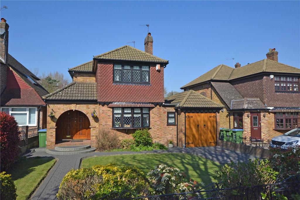 Winn Road, Lee, London, SE12 3 bed detached house £750,000