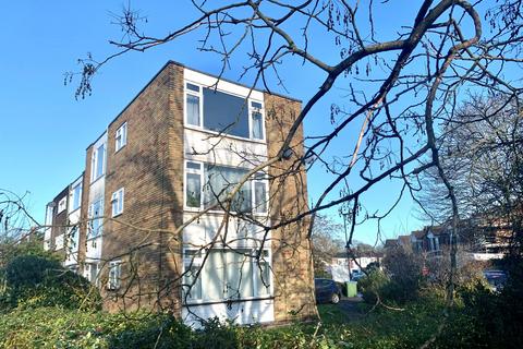 2 bedroom apartment to rent, SHIRLEY, SO15