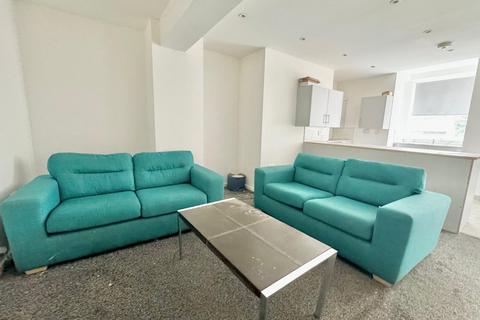 undefined, Roundhay Road, Leeds, West Yorkshire, LS8