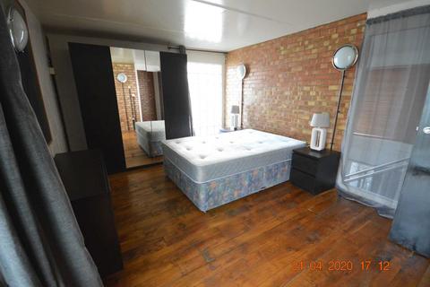 1 bedroom apartment to rent, Grasmere Rd, Plaistow