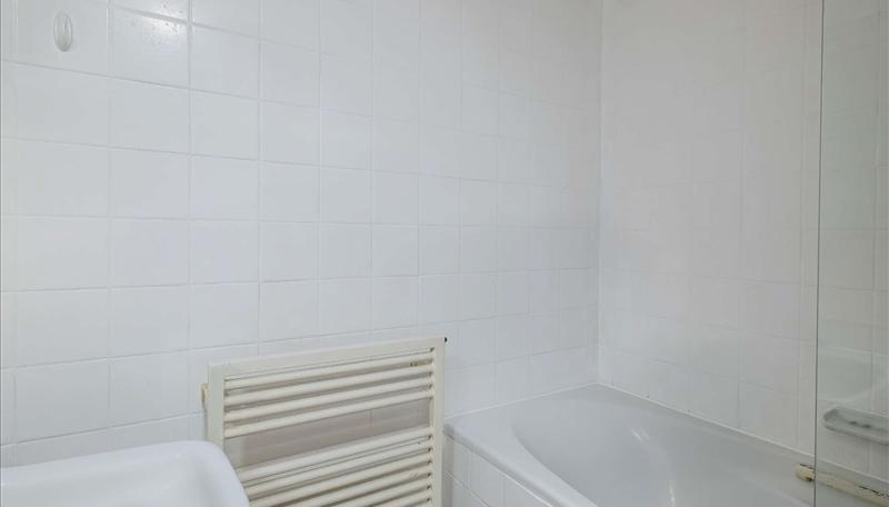 Third Bedroom En-Suite