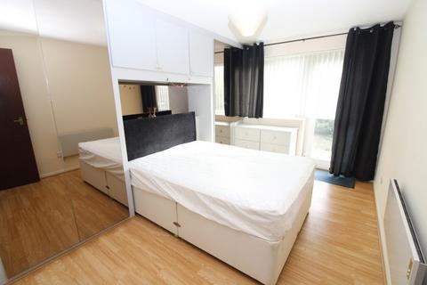 2 bedroom apartment to rent, Patagonia Walk, Maritime Quarter, Swansea, SA1 1XY