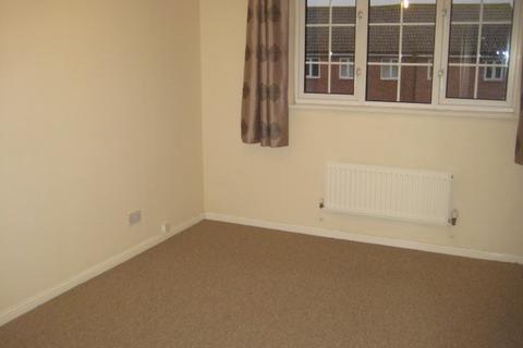 2 bedroom terraced house to rent, Horton Close, Yeovil BA21