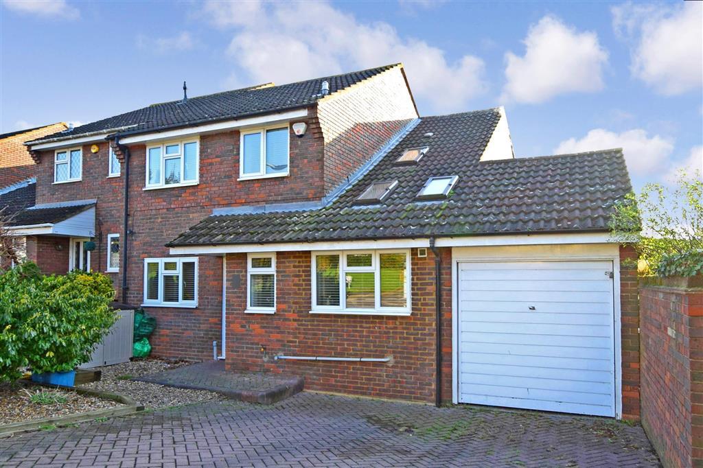 Gwynne Park Avenue, Woodford Green, Essex 4 bed semidetached house £