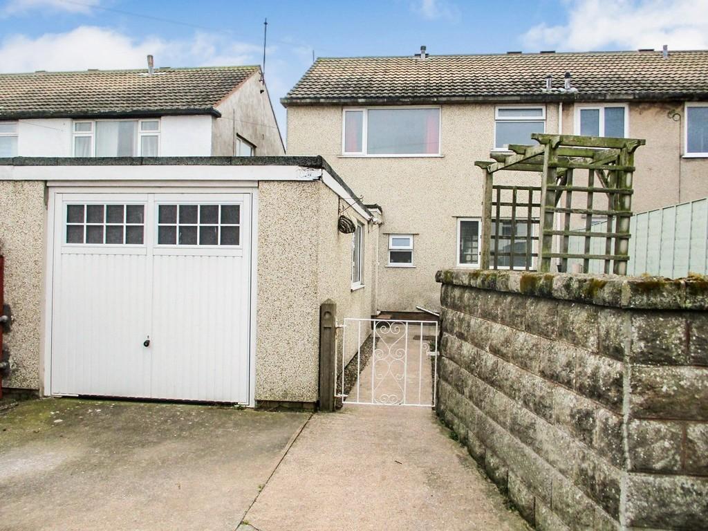 Fairways, Llandudno 3 bed semidetached house £167,500