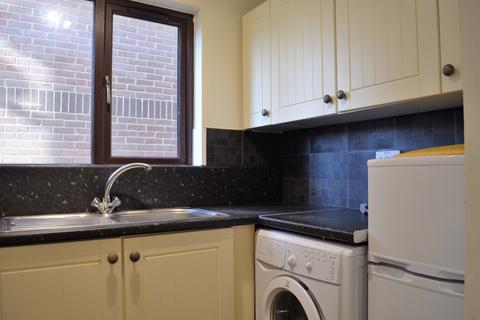 1 bedroom flat to rent, Pheasant Walk, Littlemore, Oxford, Oxfordshire