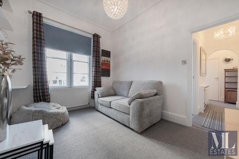 1 bedroom flat to rent, Belsize Road, London NW6