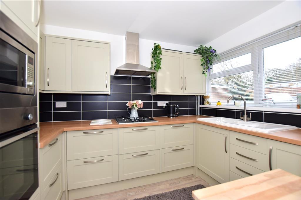 Chipstead Road, Parkwood, Gillingham, Kent 3 bed terraced house £265,000