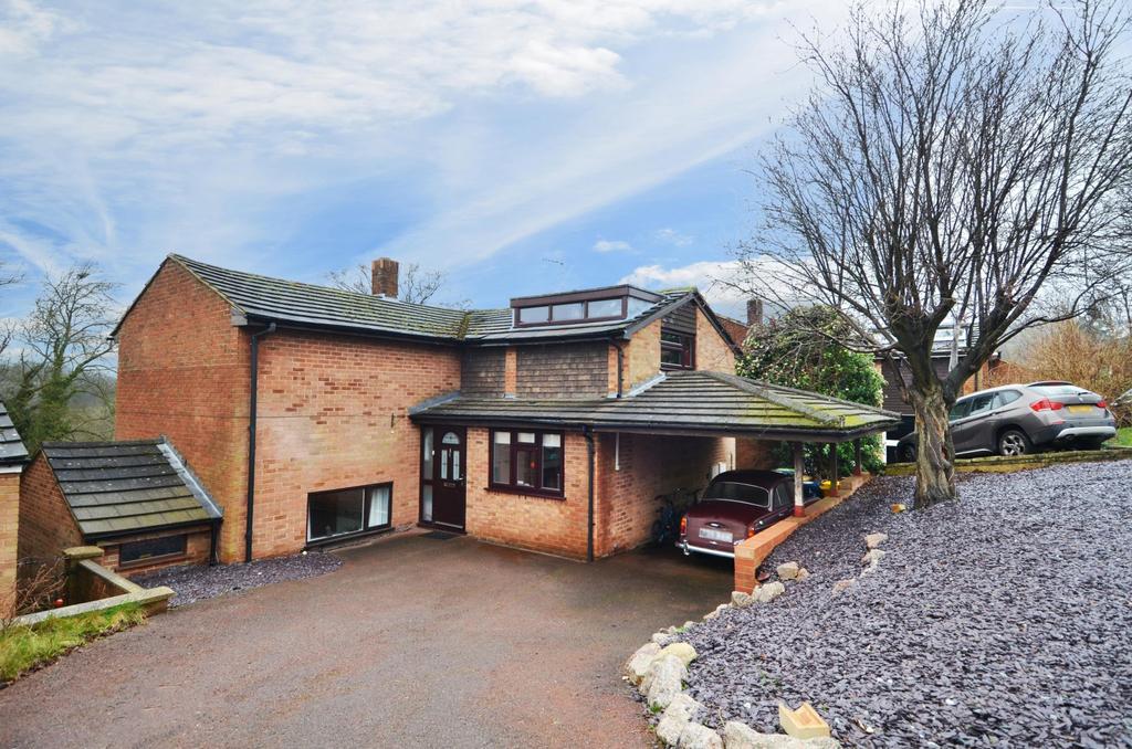Brands Hill Avenue, High HP13 4 bed detached house £580,000