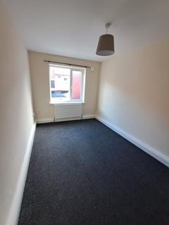2 bedroom flat to rent, Stanhope Road, South Shields NE33
