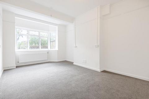 3 bedroom apartment to rent, Richmond Hill,  Surrey,  TW10