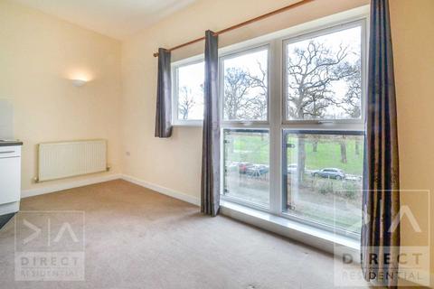 2 bedroom apartment to rent, Park View Road, Leatherhead KT22