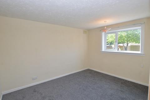 2 bedroom flat to rent, McGrigor Road, Rosyth, KY11