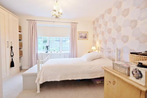 2 bedroom end of terrace house for sale - Porthallow Close, Orpington