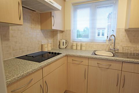 1 bedroom apartment for sale - Knights Court, Kenilworth Road, Balsall Common