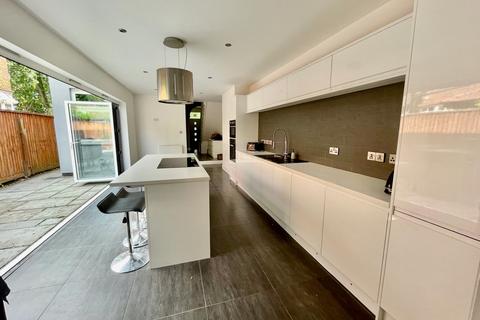 Pinchbeck Road, Spalding