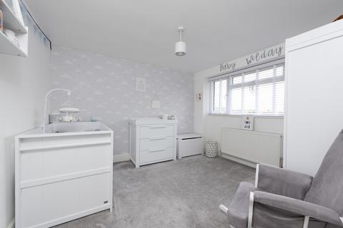 1 Hartley Close, Blackwater, Camberley, GU17 0DE
