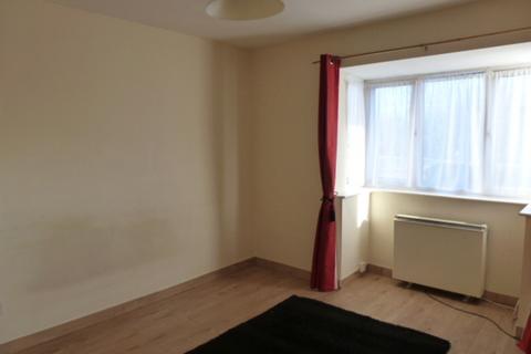 2 bedroom flat to rent, Winifred Street, Masbrough, S60 1LW