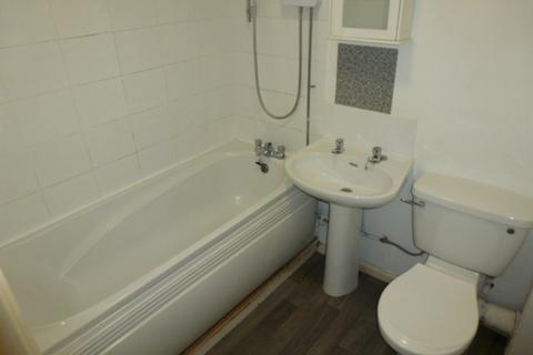 2 bedroom flat to rent, Winifred Street, Masbrough, S60 1LW