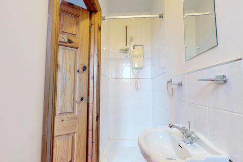 2 bedroom apartment to rent, Parkview Mansions, New Road, Southampton, SO14