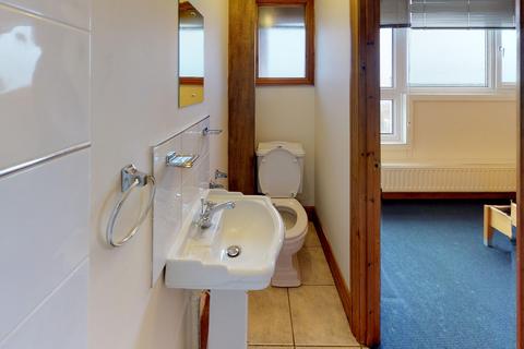 2 bedroom apartment to rent, Parkview Mansions, New Road, Southampton, SO14