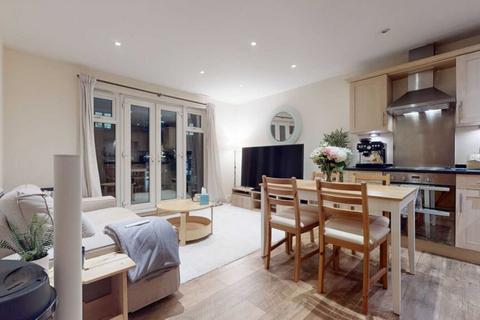 2 bedroom flat to rent, Compton Road, Wimbledon, SW19