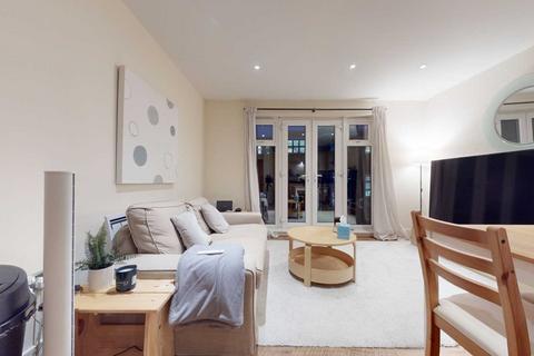 2 bedroom flat to rent, Compton Road, Wimbledon, SW19, London