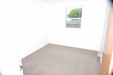 1 bedroom flat for sale, Valentine Court, Llanidloes, Powys, SY18