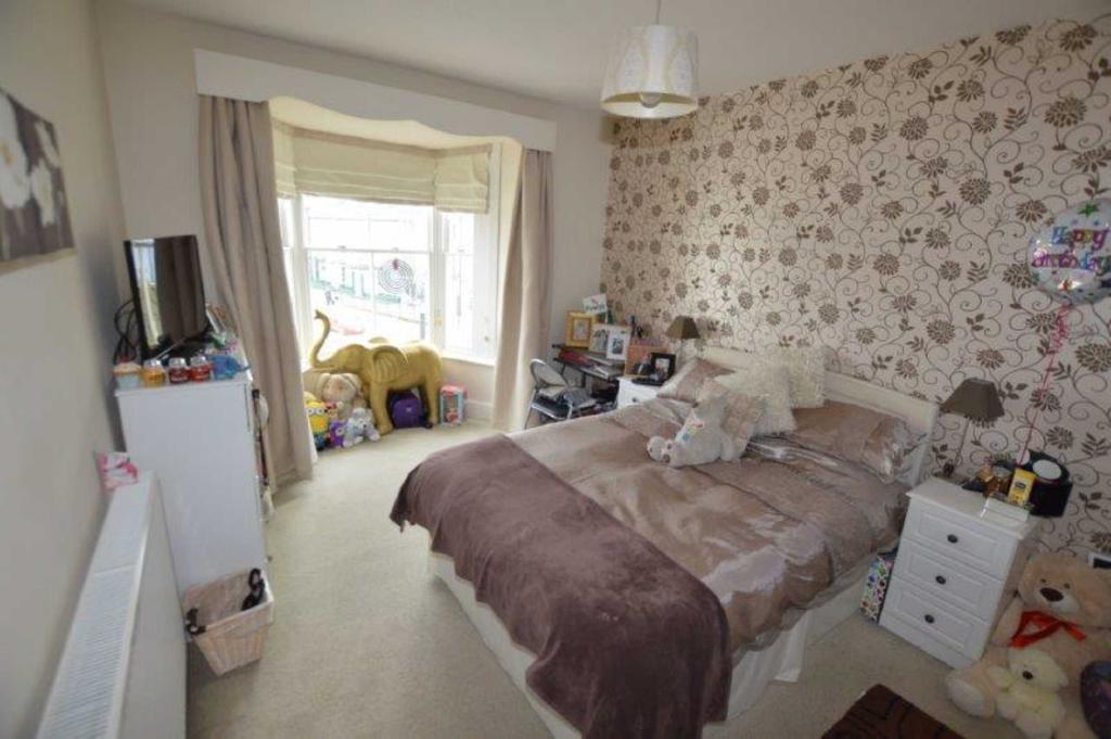 Bedroom 3 ( Front)