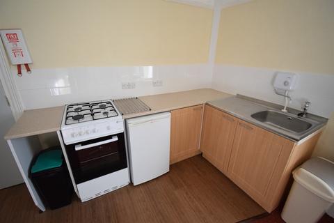 1 bedroom flat to rent, Pencisely Road, Cardiff