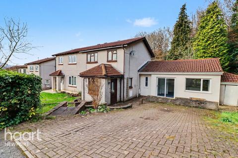 undefined, Eppynt Close, Newport