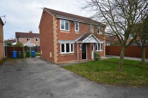 2 bedroom semi-detached house to rent, Oakdale Road, Retford