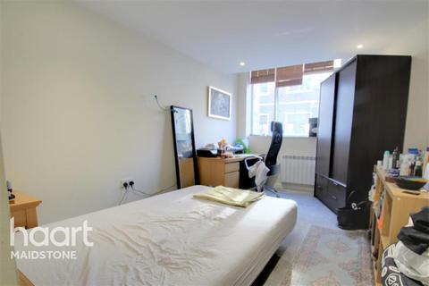 1 bedroom flat to rent - Town Centre, ME14