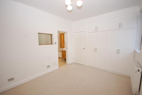 3 bedroom apartment to rent, Barrymore, Bow Lane, North Finchley, N12