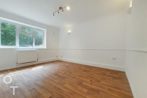 1 bedroom apartment to rent, Leighton Crescent, NW5