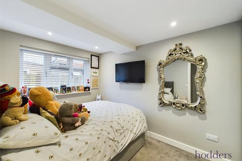 2 bedroom maisonette for sale, Woodham Lane, Addlestone, Surrey, KT15