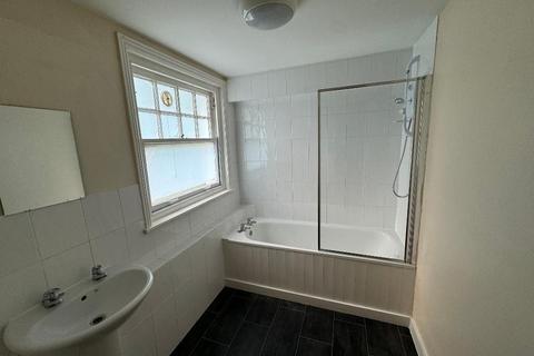 1 bedroom flat to rent, Buckingham Place, Brighton, East Sussex, BN1 3PJ