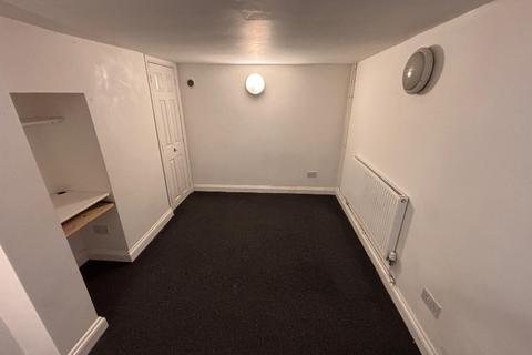 undefined, The Spinning Wheel, Nutfield