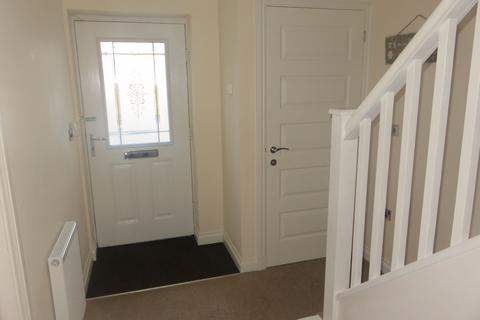 3 bedroom semi-detached house to rent, Robinson Fold, Barnoldswick BB18