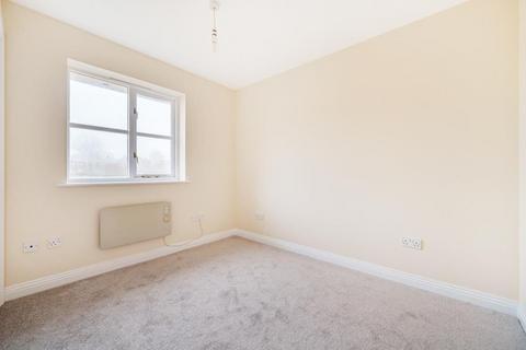 2 bedroom apartment to rent - Demesne Furze,  Headington,  OX3