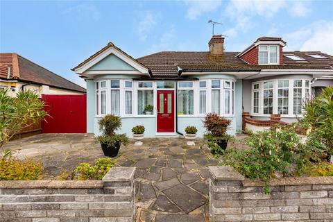 9 Kent Drive, Hornchurch, RM12 6TD