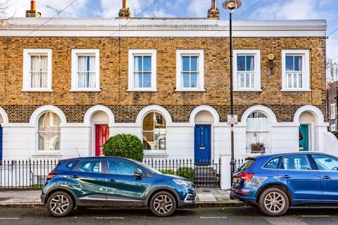 2 bedroom terraced house to rent, Raleigh Street, London, N1