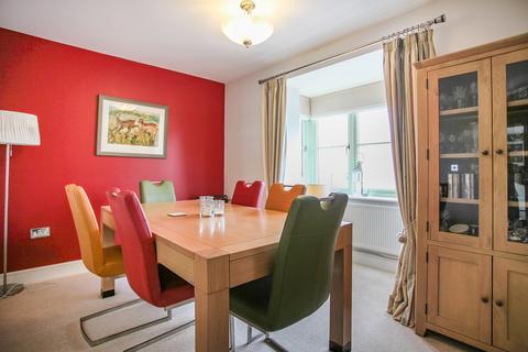 7 Stirling Way, Moreton-in-marsh, GL56 0GS